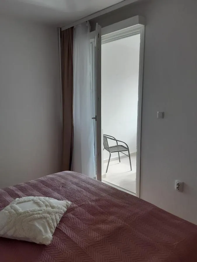Blaslov Family Apartment Zadar 0*,